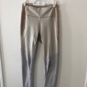 Outdoor Voices 7/8 Springs Leggings, Small